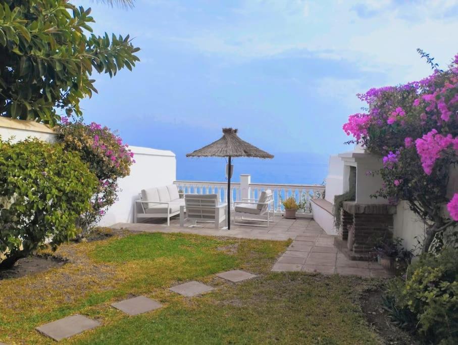 Beautiful 2 Bedroom In Calle Carabeo, Nerja Eksteriør bilde