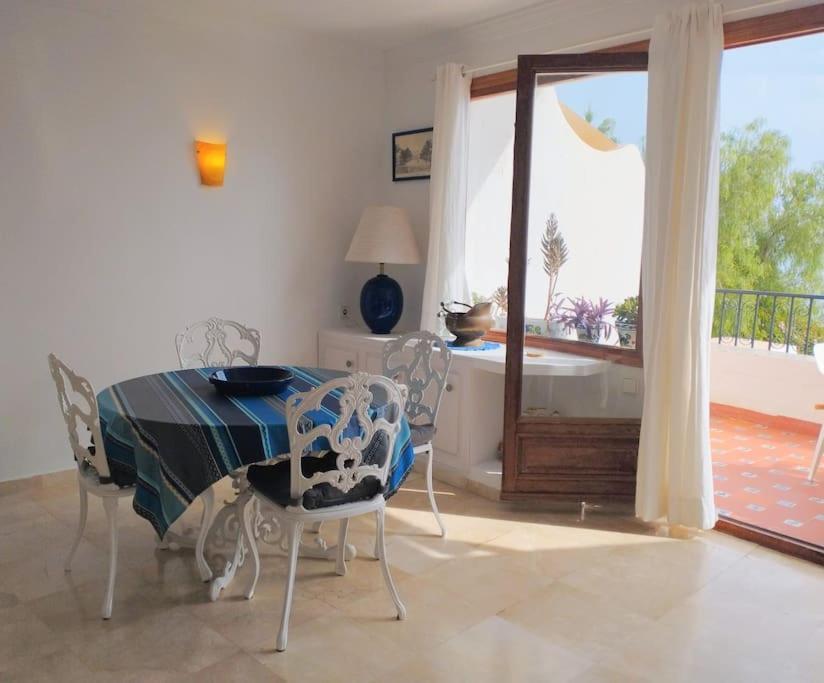 Beautiful 2 Bedroom In Calle Carabeo, Nerja Eksteriør bilde